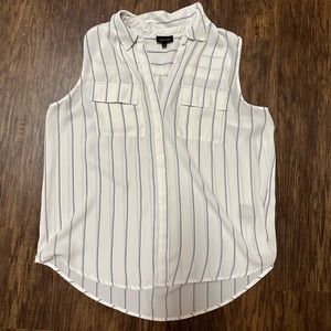 Who What Wear Sleeveless Button Down Blouse